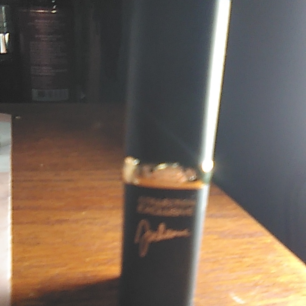Julianne's lipstick